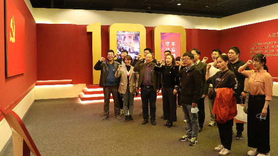 63f89d7c847eb9c3457bce86ba96a9c4.jpg IMG_8887_副本.jpg