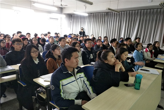 a3ebcc80ba3a866b78a15b7d552b94fe.jpg 宣讲环节_副本.jpg