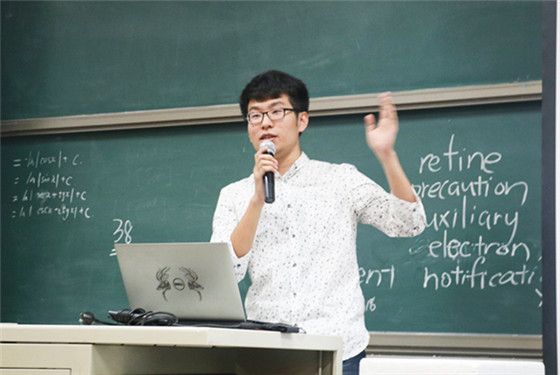 f6abc399338f00138fbd0266ba5020d3.jpg 20170927Betway体育西汉姆联2017年走好大学第一步系列活动第一场公开宣讲课圆满举行 (3)_副本.jpg