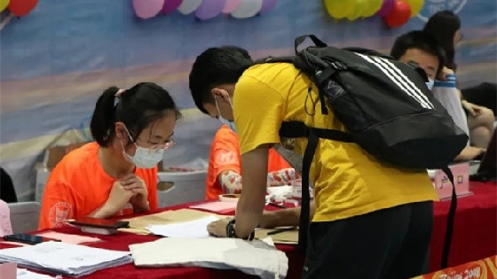 ebf56b4f06eb01983f72d2066635c387.jpg 陈2.jpg